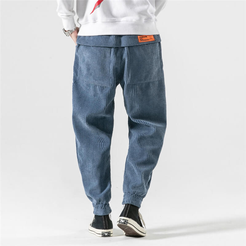 Men's Corduroy Cargo Pants - Relaxed Fit Classic