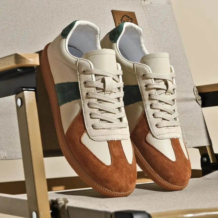 Men's Retro Low-Top Sneakers - Classic Straight Silhouette